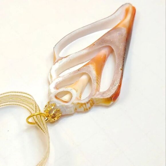 Seashell Conch Slice Glitter Gold Ribbon Handmade Christmas Ornament - Picture 8 of 12